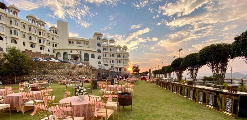 5 Luxury Wedding Venues in Udaipur: Where Fairy Tale Weddings Come to Life